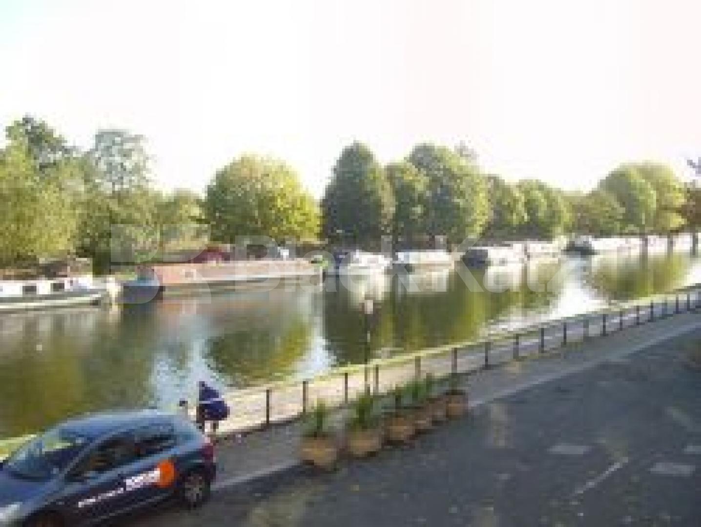 			4 Bedroom, 1 bath, 1 reception Flat			 Watermint Quay, STOKE NEWINGTON N16